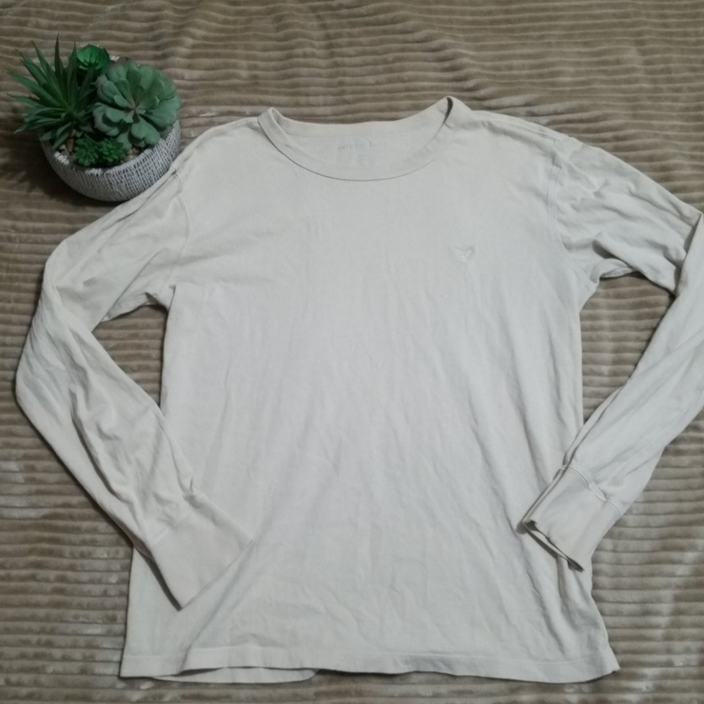 🦅 American Eagle Neutral Longsleve